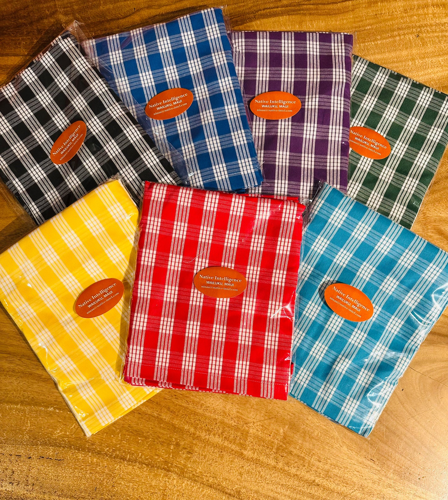 Malulani Aprons