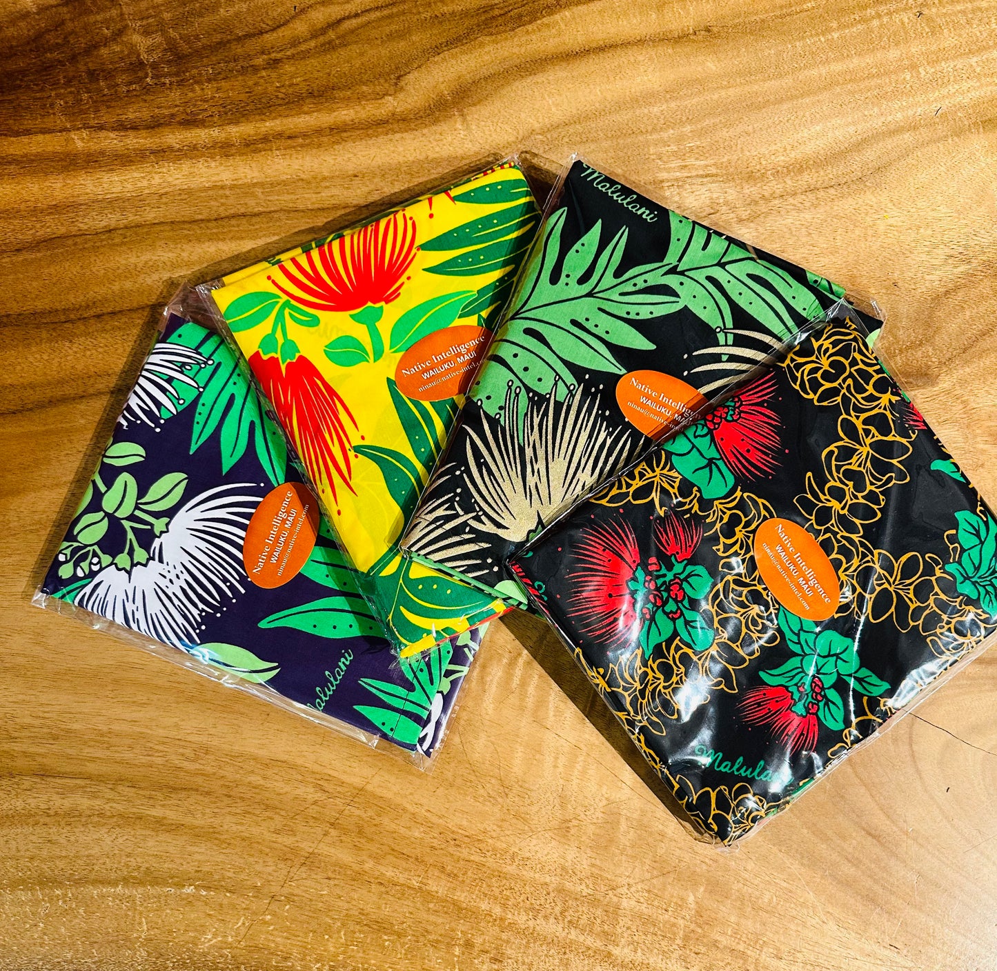 Malulani Aprons