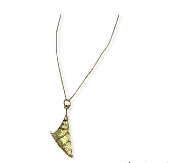 Vermeil Pendant with chain: 16"