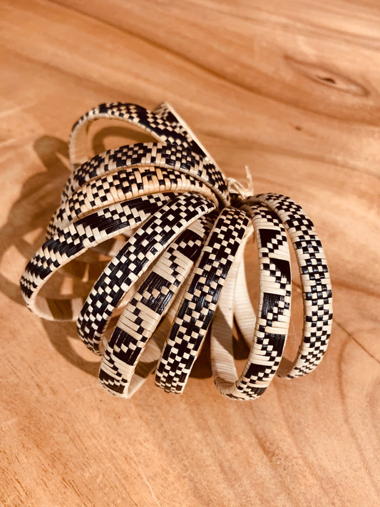 Lauhala Bracelet (5 Strand) Natural w/ Black Design